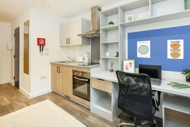 1 bed studio, Glenthorne Road, Exwick, Exeter, EX44GZ - Image 5